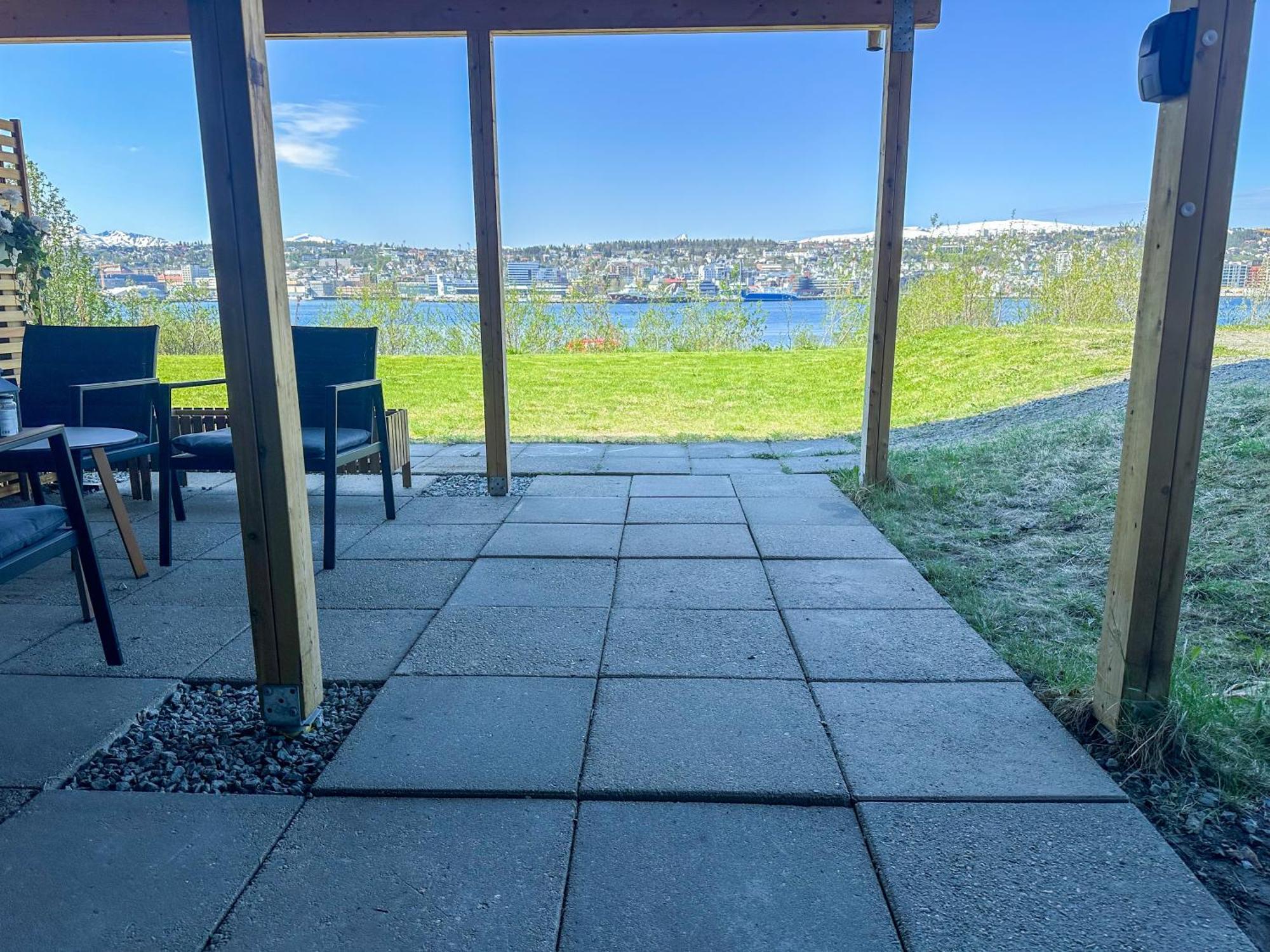 トロムソPanorama View - Free Parking - Perfect For Couplesアパートメント エクステリア 写真
